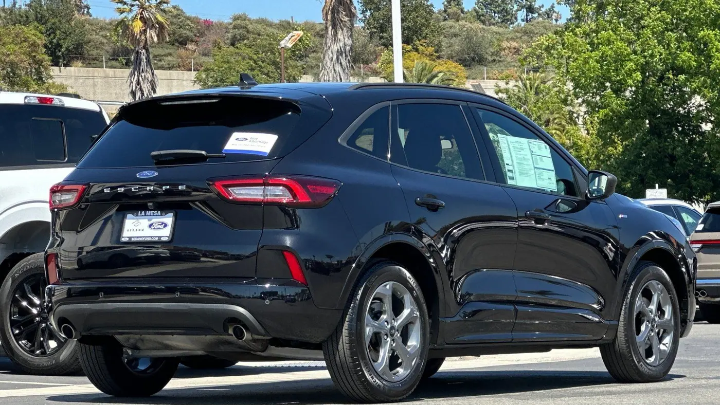 2024 Ford Escape ST-Line