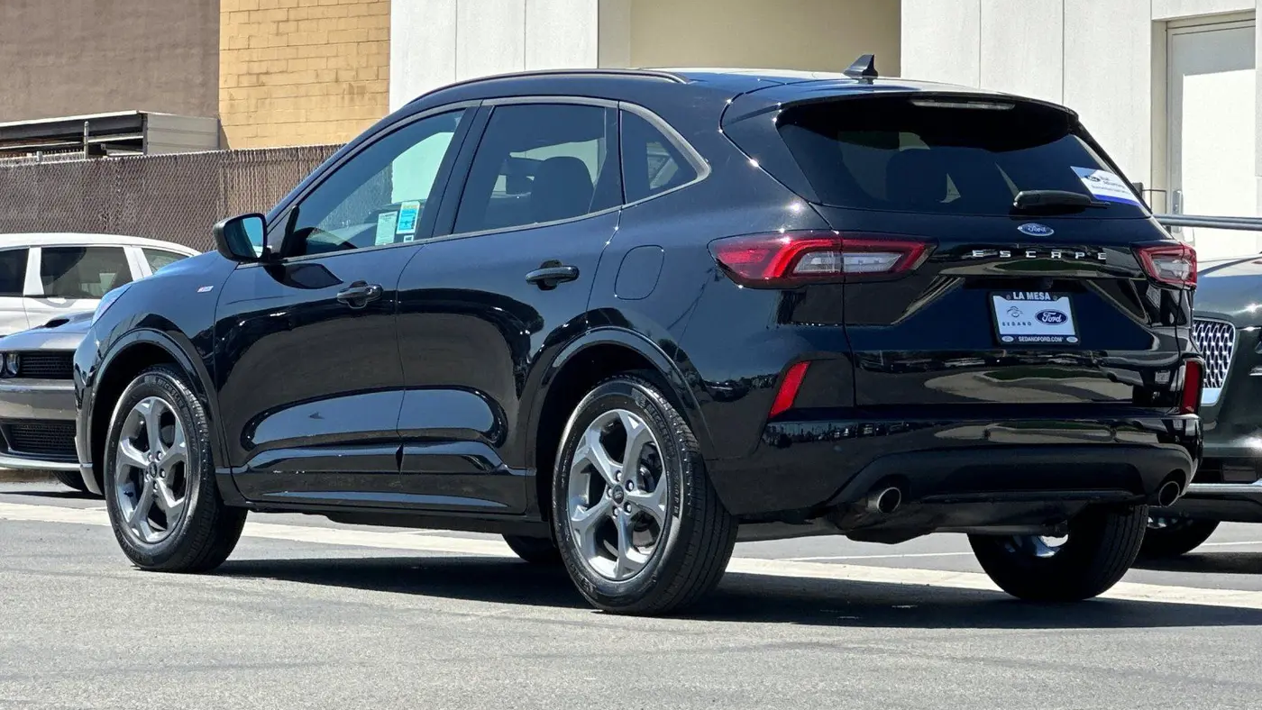 2024 Ford Escape ST-Line