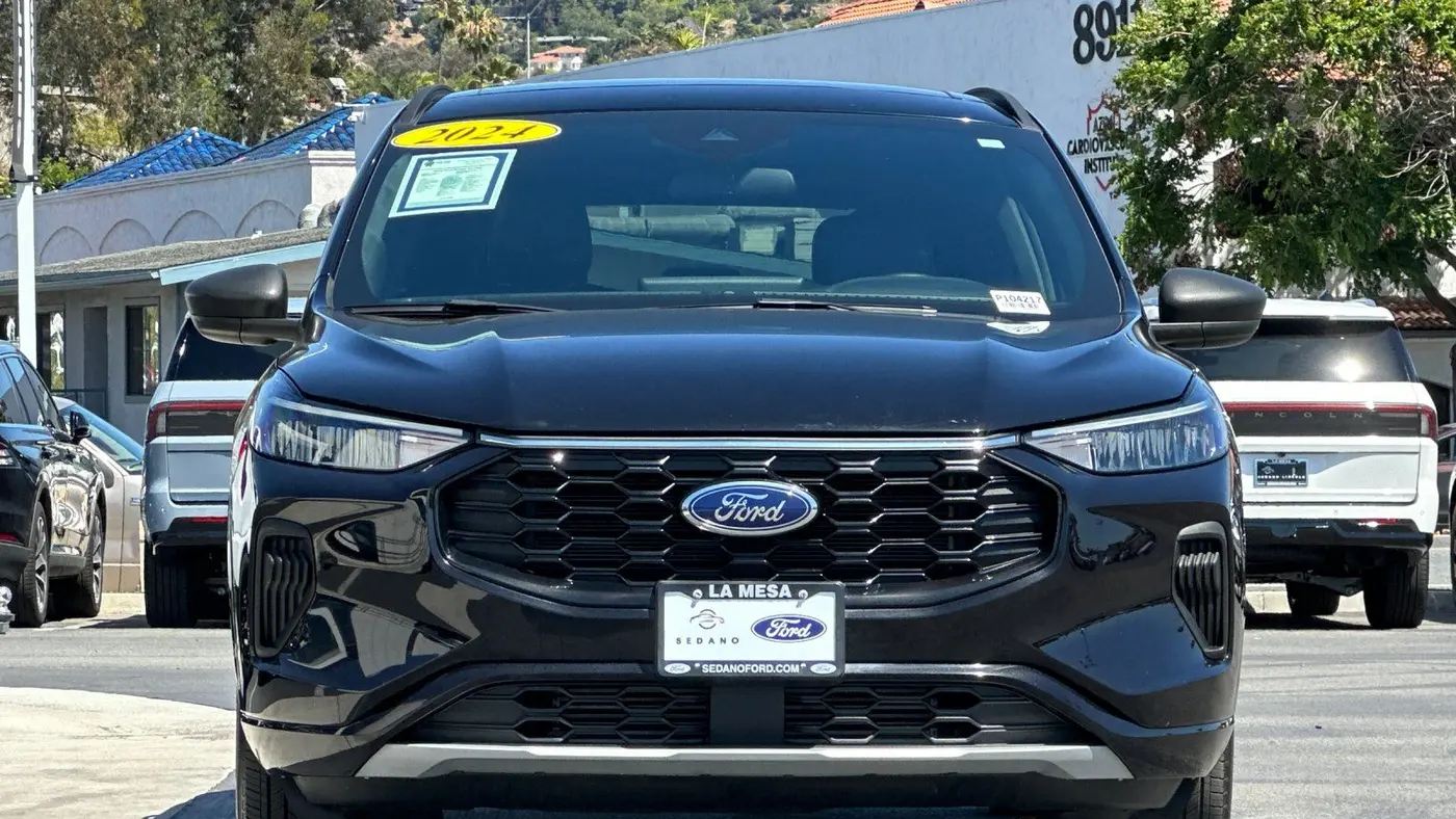 2024 Ford Escape ST-Line
