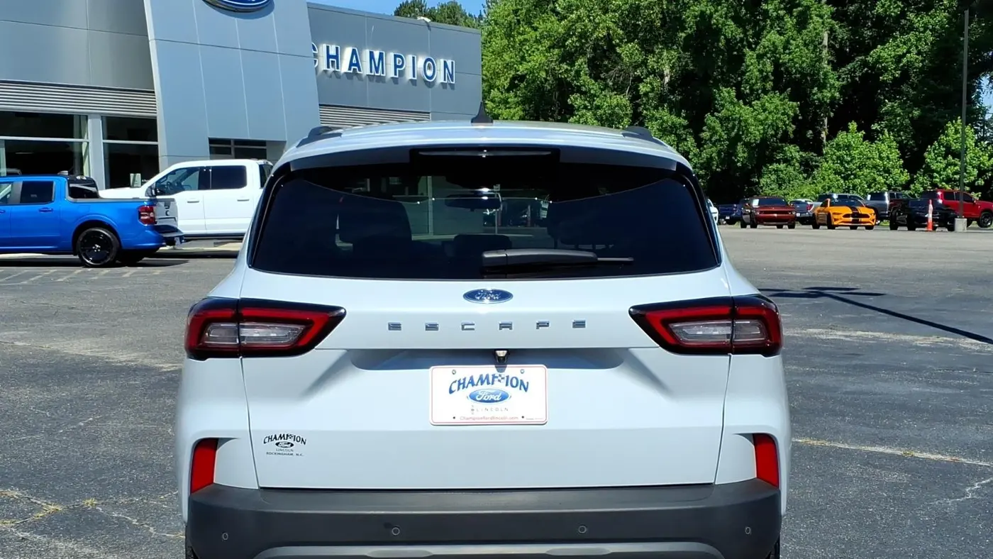 2025 Ford Escape ST-Line