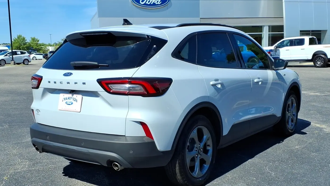 2025 Ford Escape ST-Line