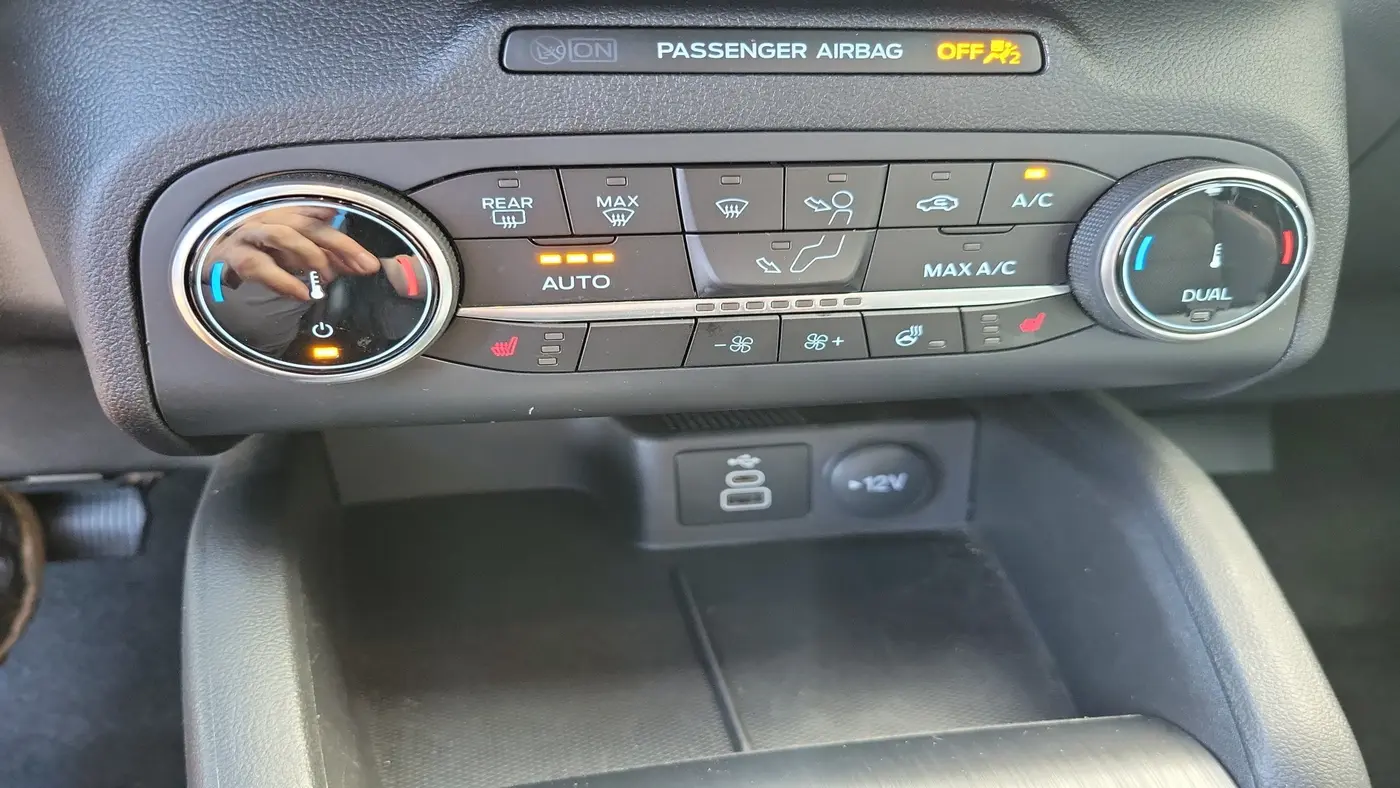 2025 Ford Escape - $25,930
