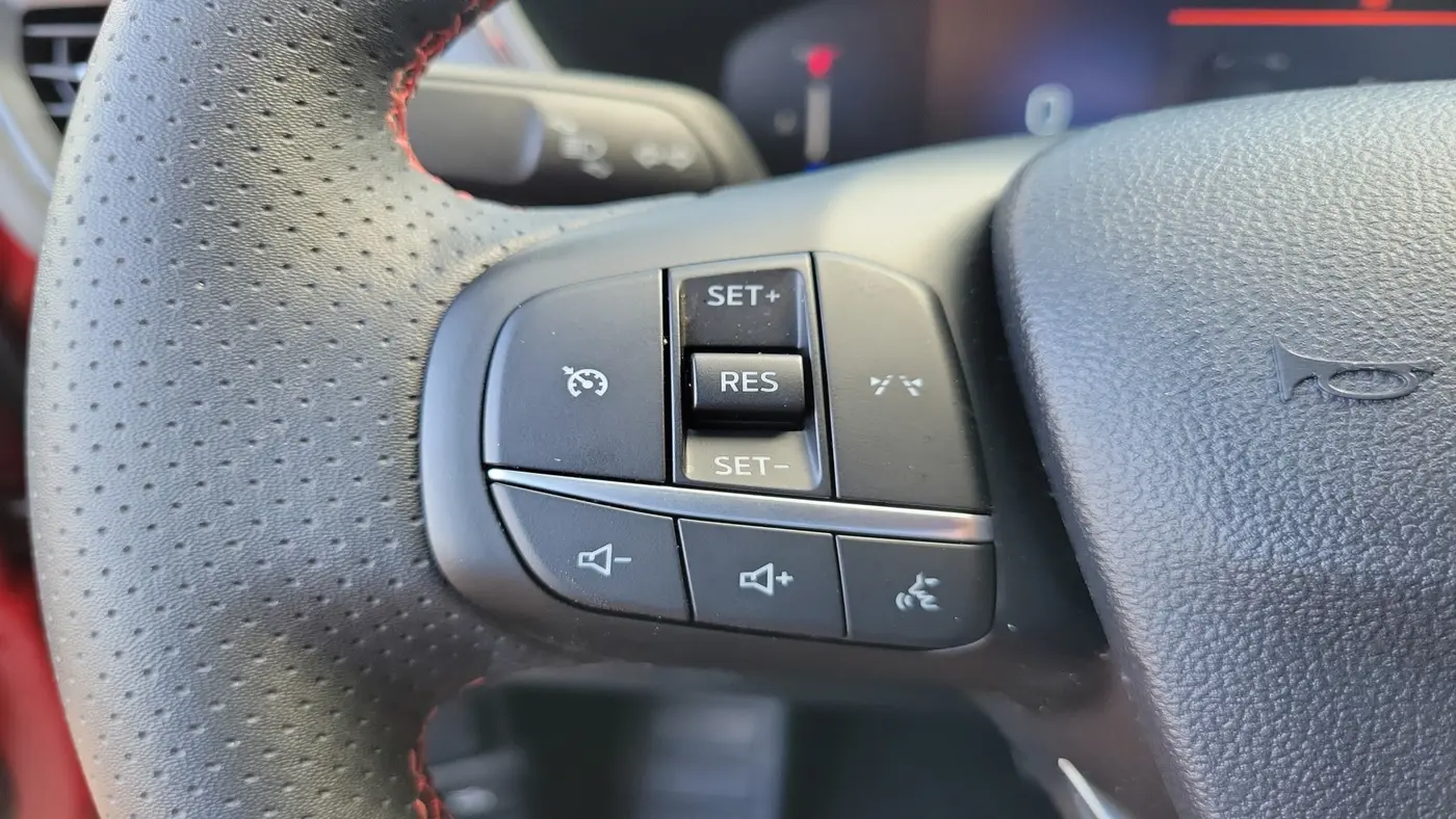2025 Ford Escape - $25,930