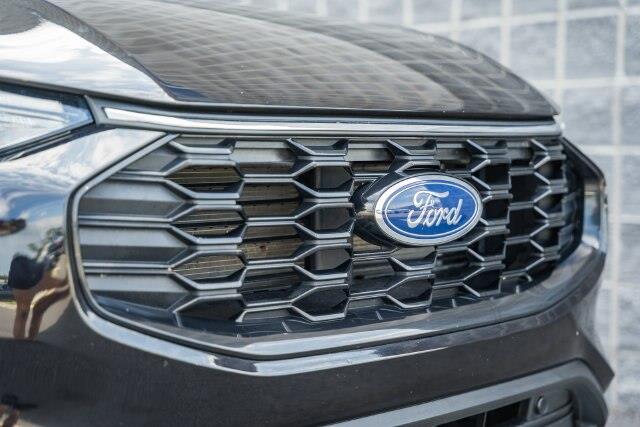 2025 Ford Escape - $21,400