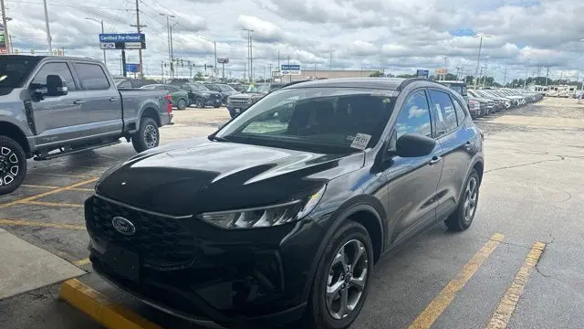 2025 Ford Escape ST-Line