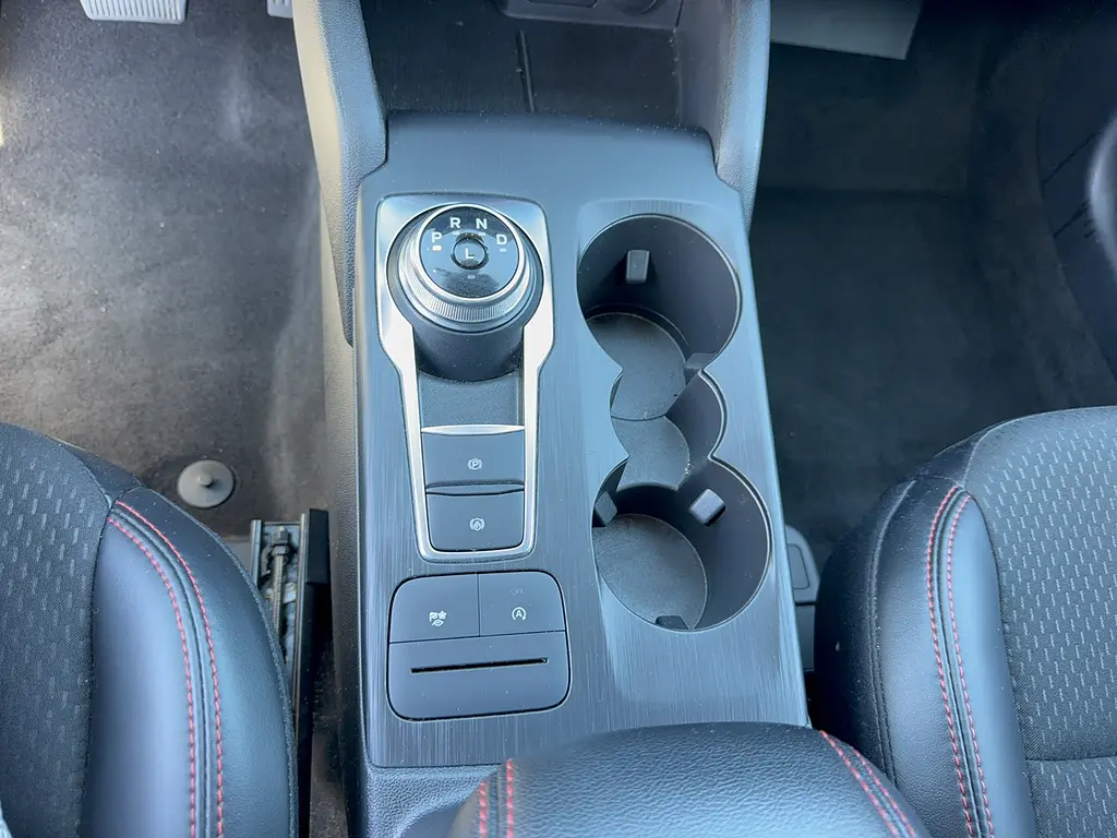 2025 Ford Escape - $25,995
