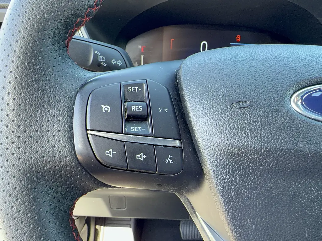 2025 Ford Escape - $25,995