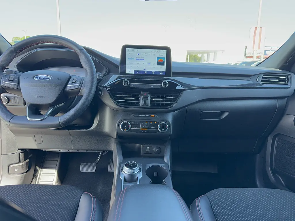 2025 Ford Escape - $25,995
