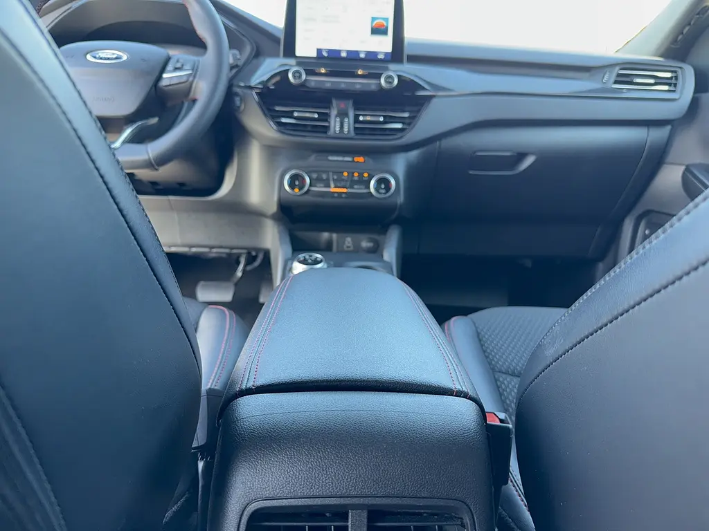 2025 Ford Escape - $25,995