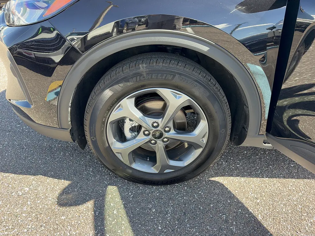 2025 Ford Escape - $25,995