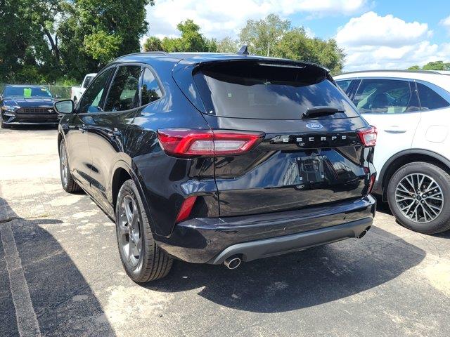2023 Ford Escape - $23,995