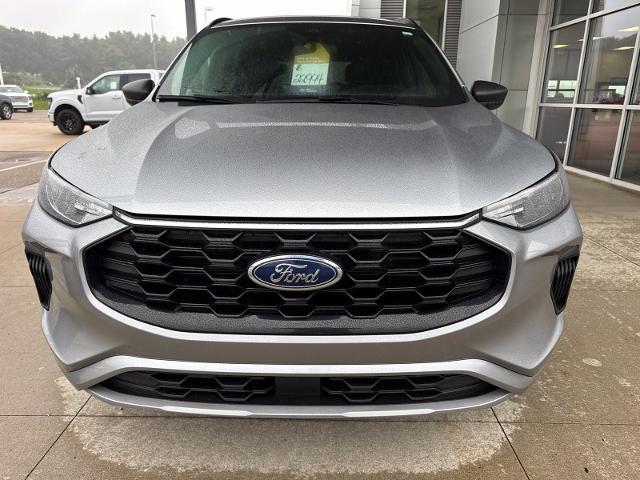2023 Ford Escape - $22,700
