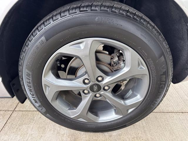 2023 Ford Escape - $22,700