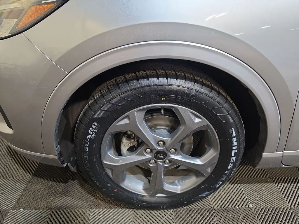 2024 Ford Escape - $19,892