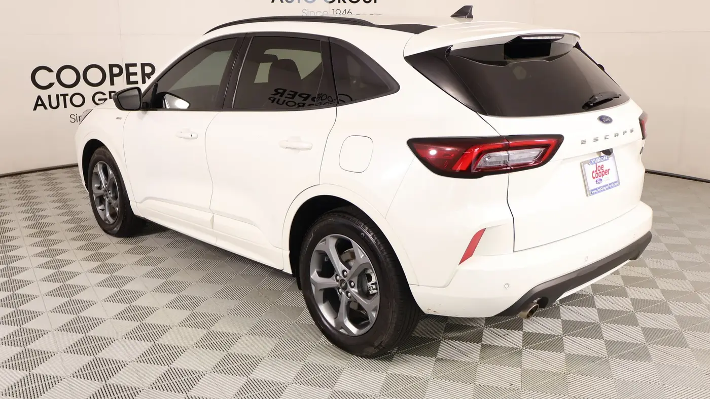 2024 Ford Escape ST-Line
