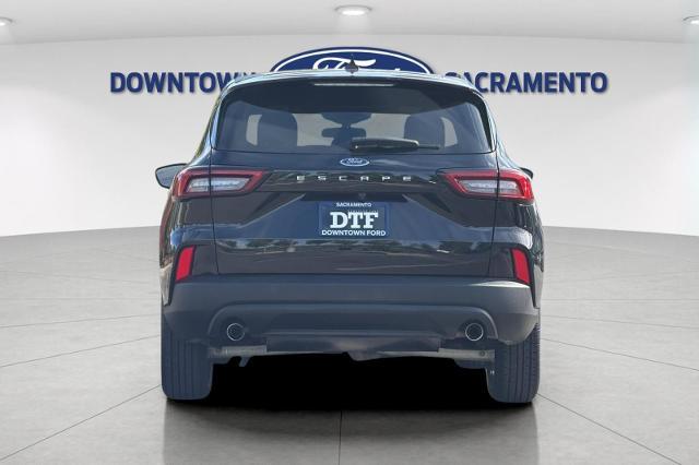 2025 Ford Escape - $18,206