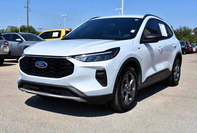 2025 Ford Escape - $22,031