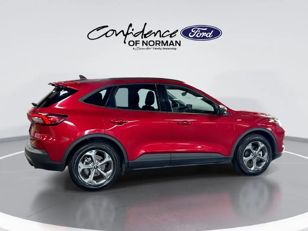 2025 Ford Escape - $21,152