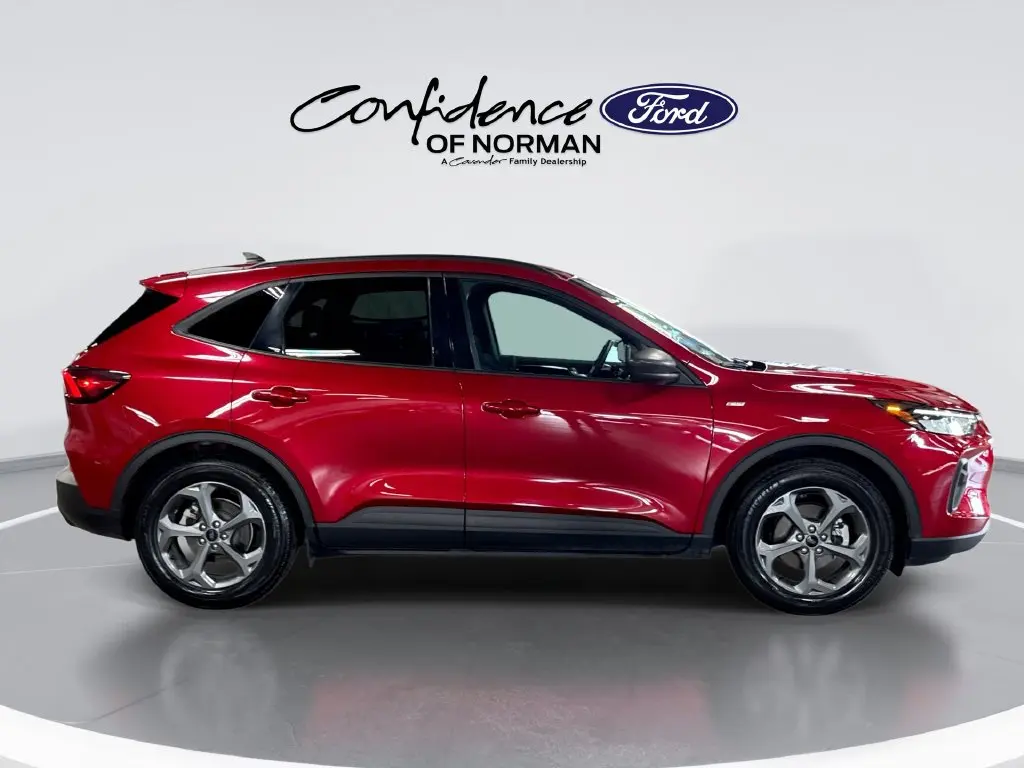 2025 Ford Escape - $21,152