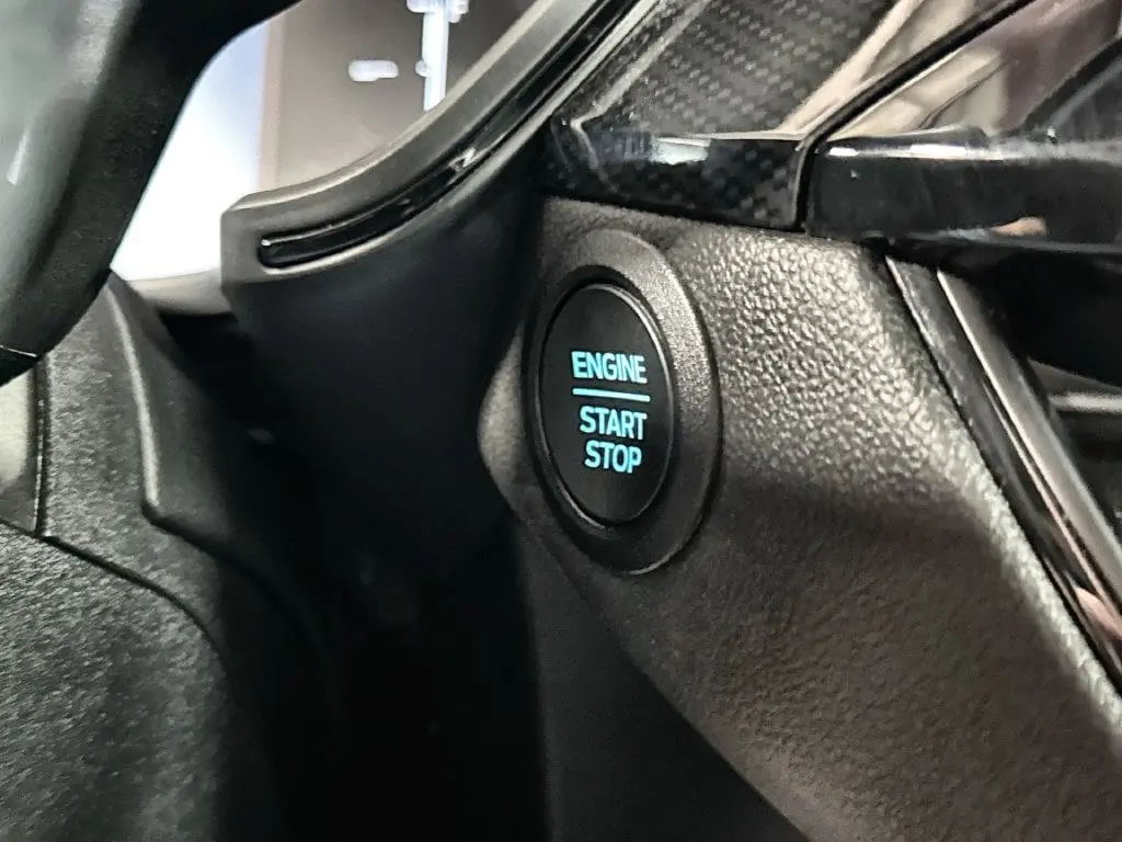 2025 Ford Escape - $21,152