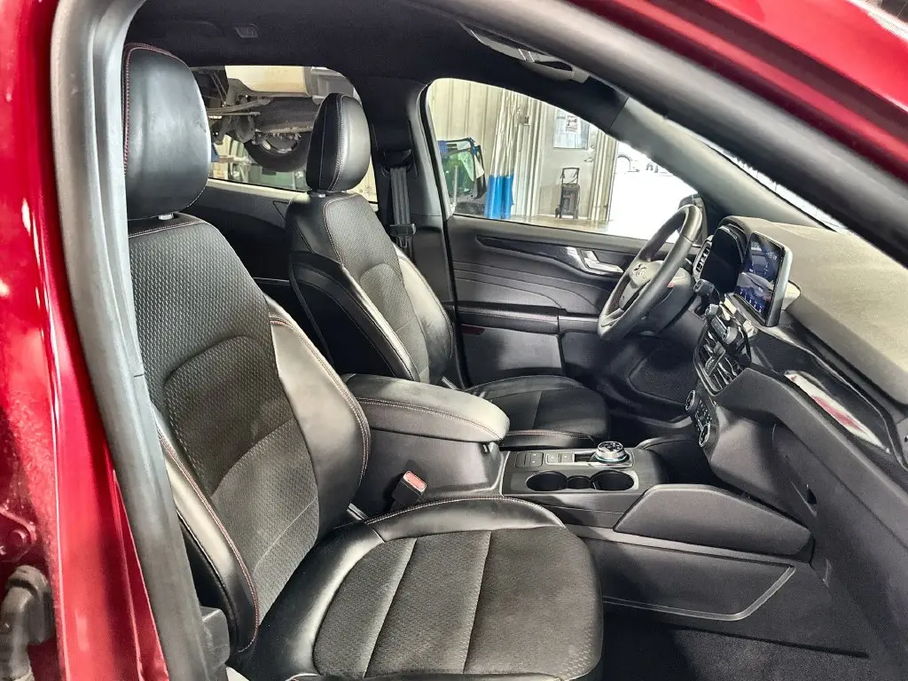 2025 Ford Escape - $21,152