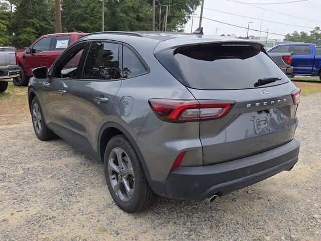 2025 Ford Escape - $25,674