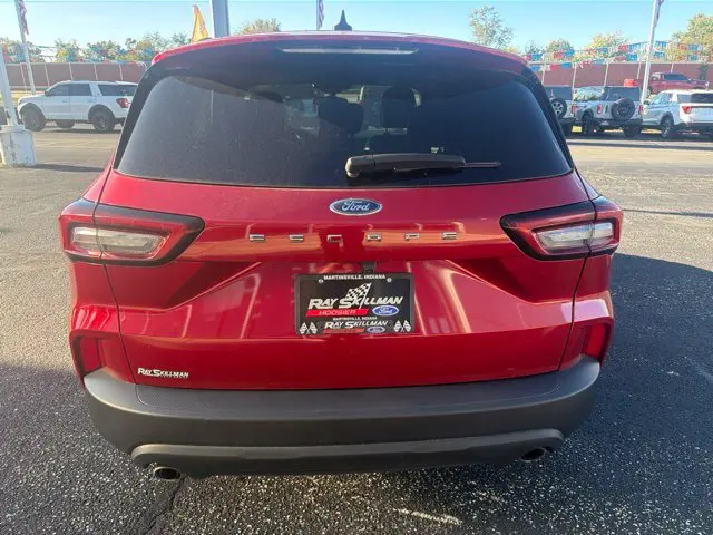 2025 Ford Escape - $23,627