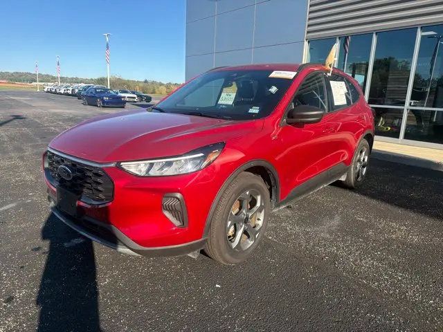 2025 Ford Escape - $23,627