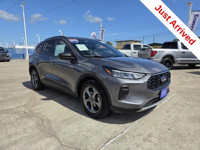 2025 Ford Escape - $23,000