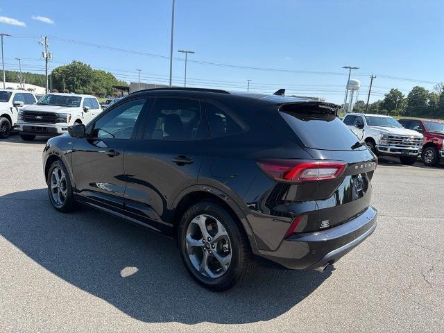 2023 Ford Escape - $21,499