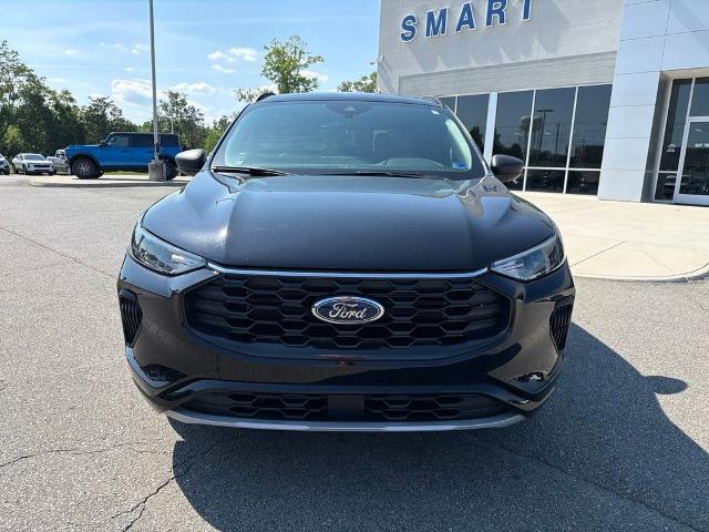 2023 Ford Escape - $21,499