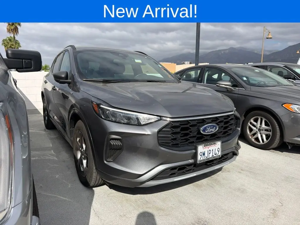 2024 Ford Escape