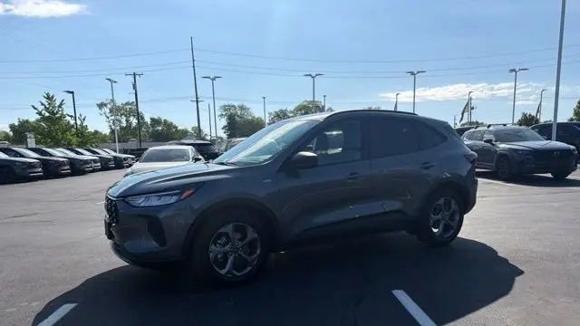 2025 Ford Escape ST-Line