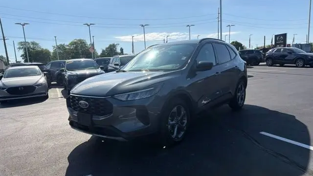 2025 Ford Escape ST-Line