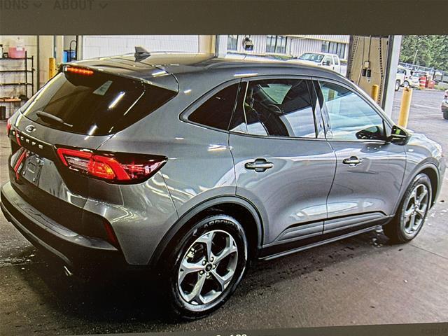 2025 Ford Escape