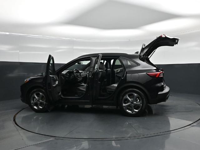 2025 Ford Escape - $19,485