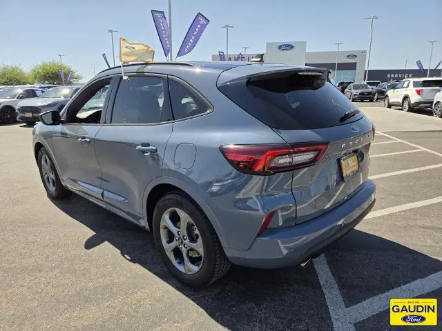 2023 Ford Escape - $21,999