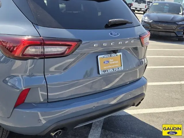 2023 Ford Escape - $21,999