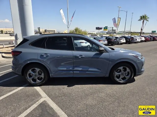 2023 Ford Escape - $21,999