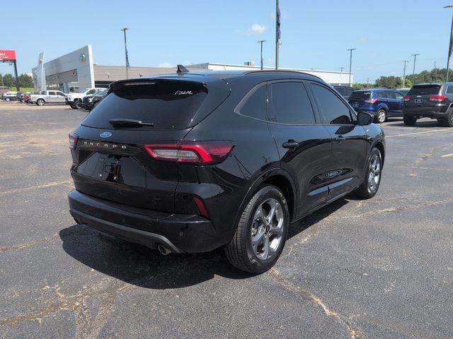 2023 Ford Escape - $23,987