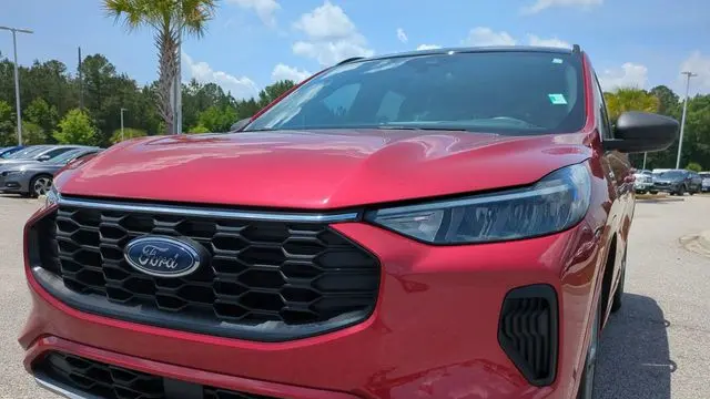 2023 Ford Escape ST-Line