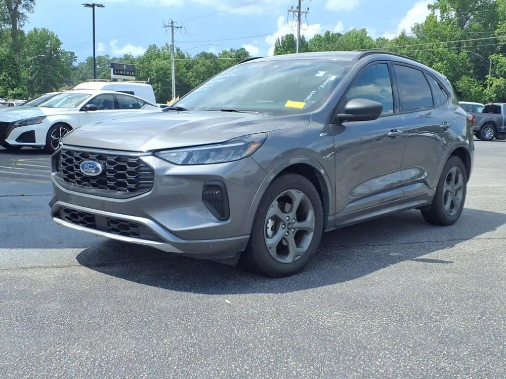 2024 Ford Escape - $20,971