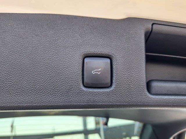 2024 Ford Escape - $26,890
