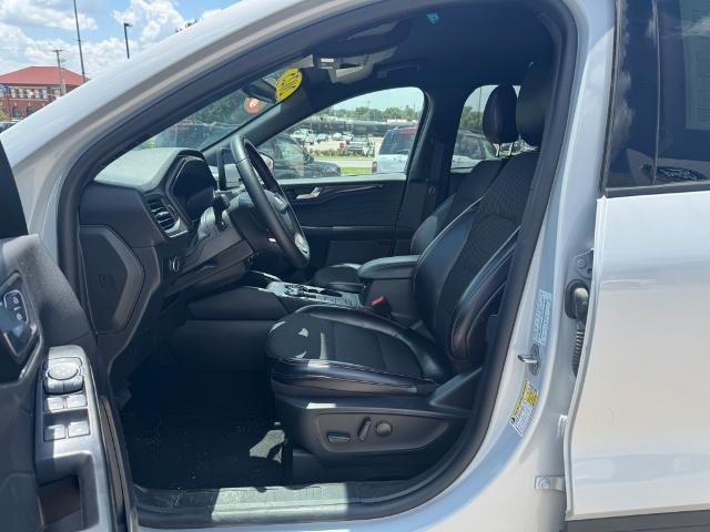 2025 Ford Escape - $25,989