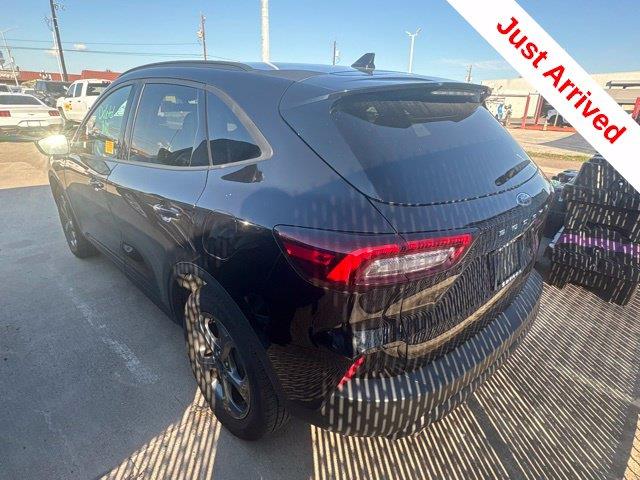 2025 Ford Escape - $22,000