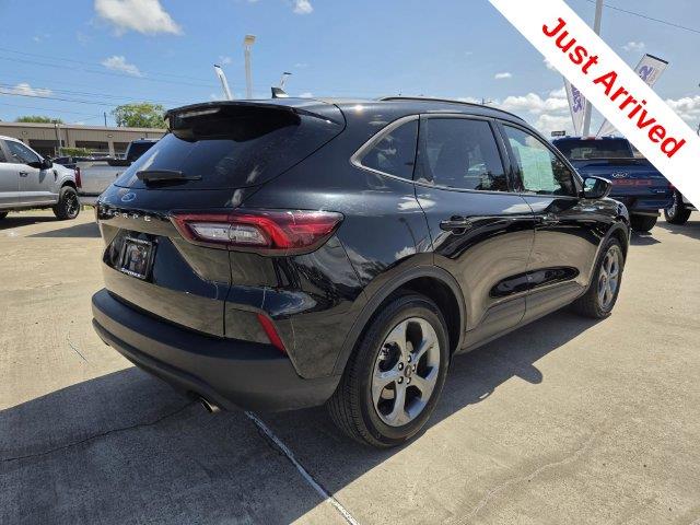 2025 Ford Escape - $22,000