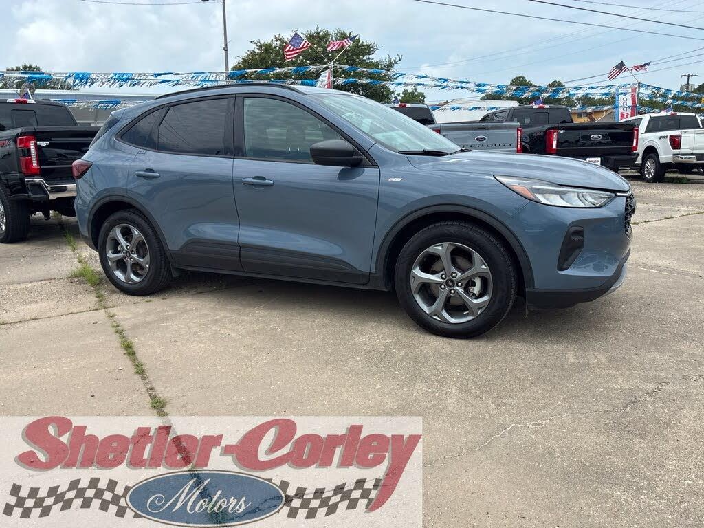 2025 Ford Escape - $21,250