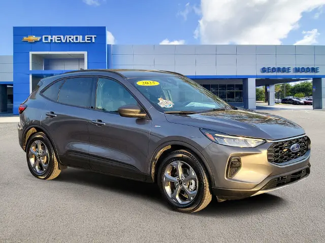 2025 Ford Escape