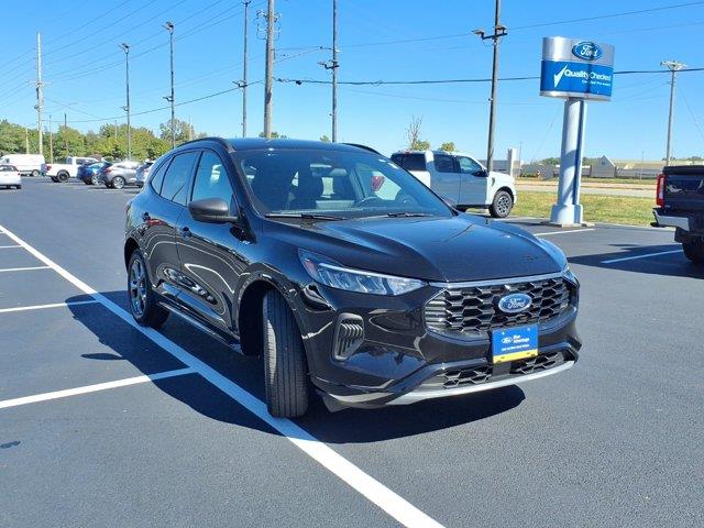 2023 Ford Escape - $23,999