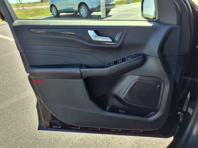 2023 Ford Escape - $23,999